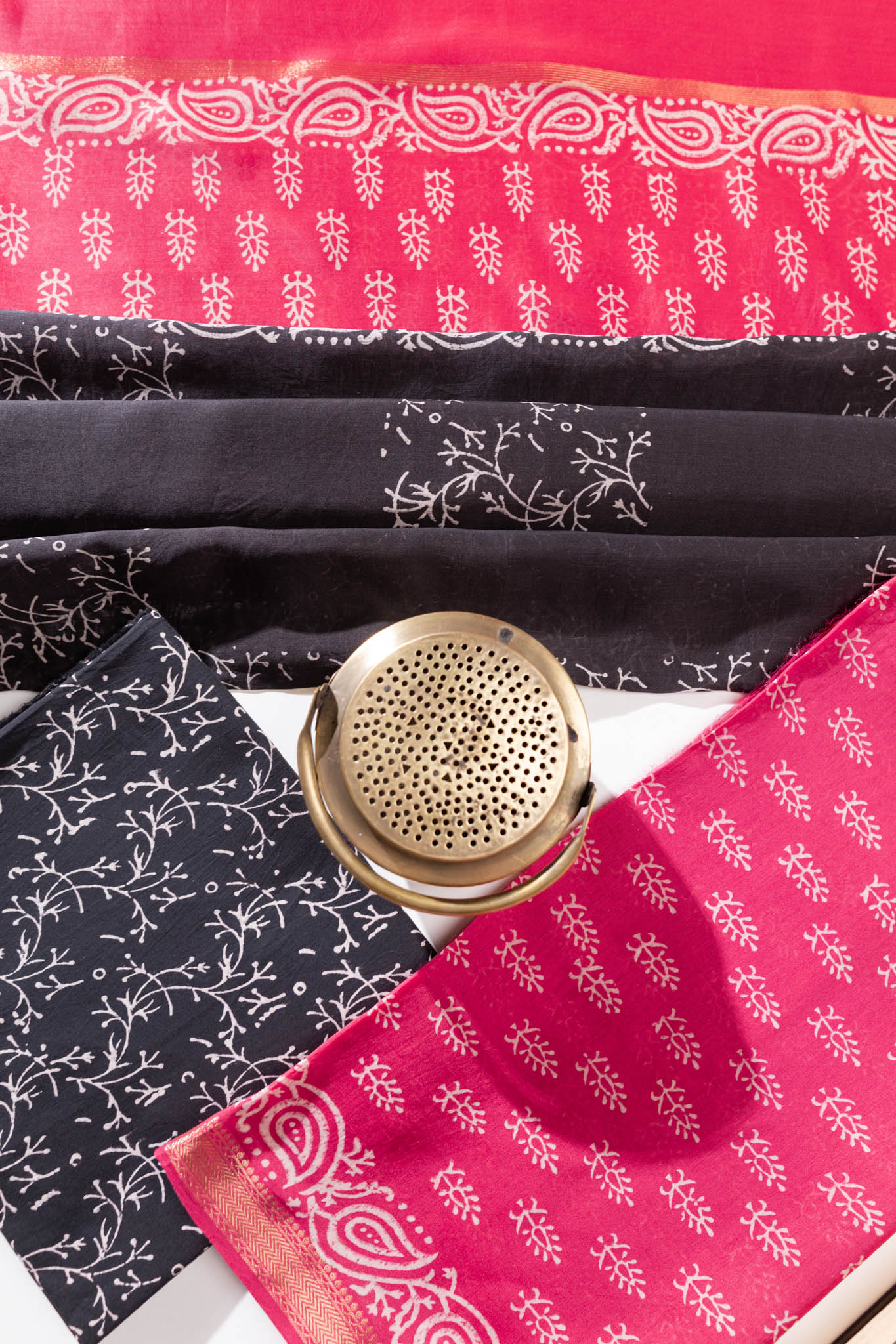 Maheshwari Silk 3 PC Suit Piece - Pink/Black - Vastra Raag