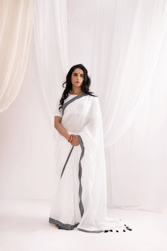 Pure Mul Cotton Handloom Contrast Color Border Saree - White/Grey